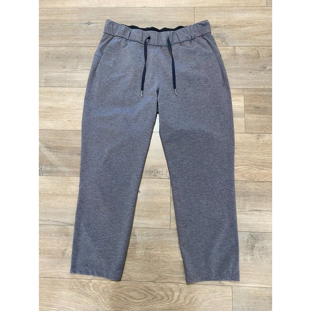 Lululemon On The Fly Joggers Womens Size 8 Heather Gray Athleisure Gym Casual